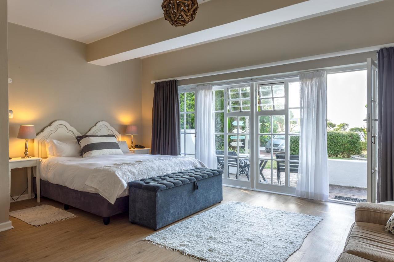 Whale Rock Luxury Lodge Hermanus Exterior photo