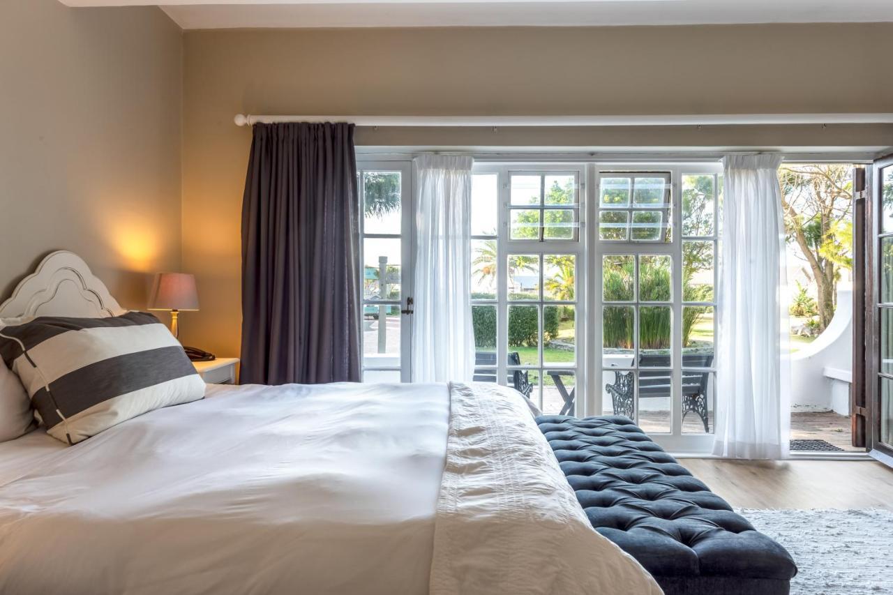 Whale Rock Luxury Lodge Hermanus Exterior photo