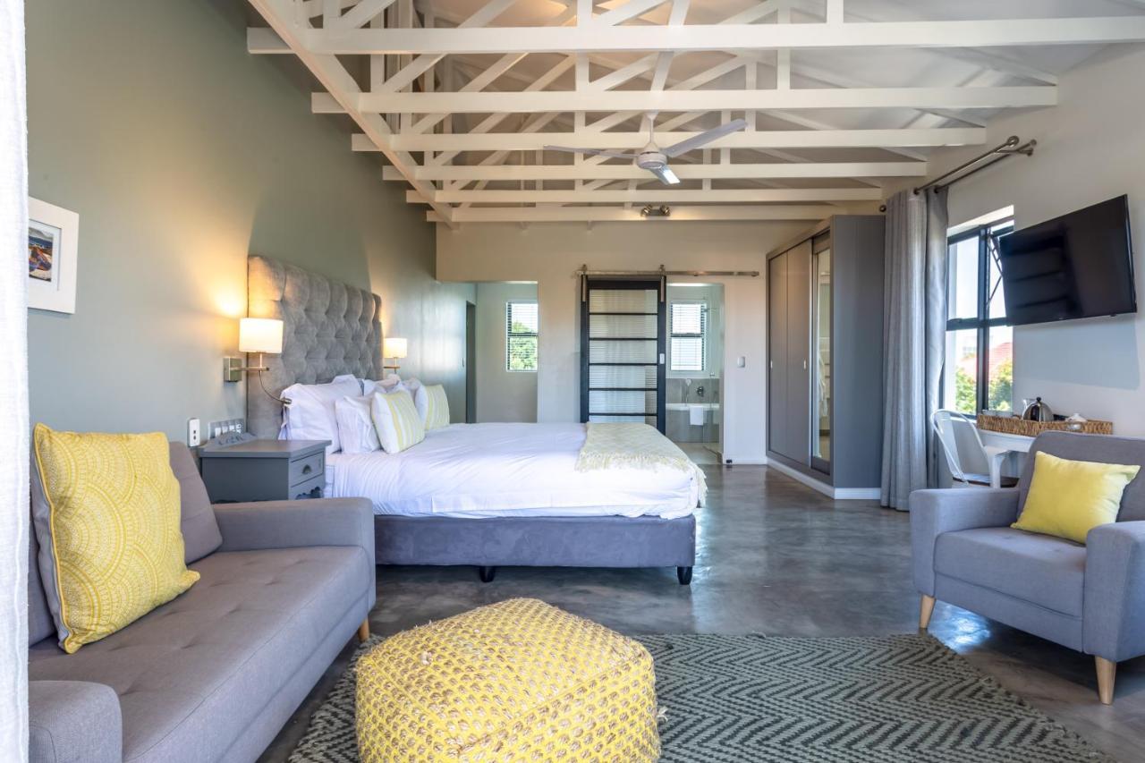 Whale Rock Luxury Lodge Hermanus Exterior photo