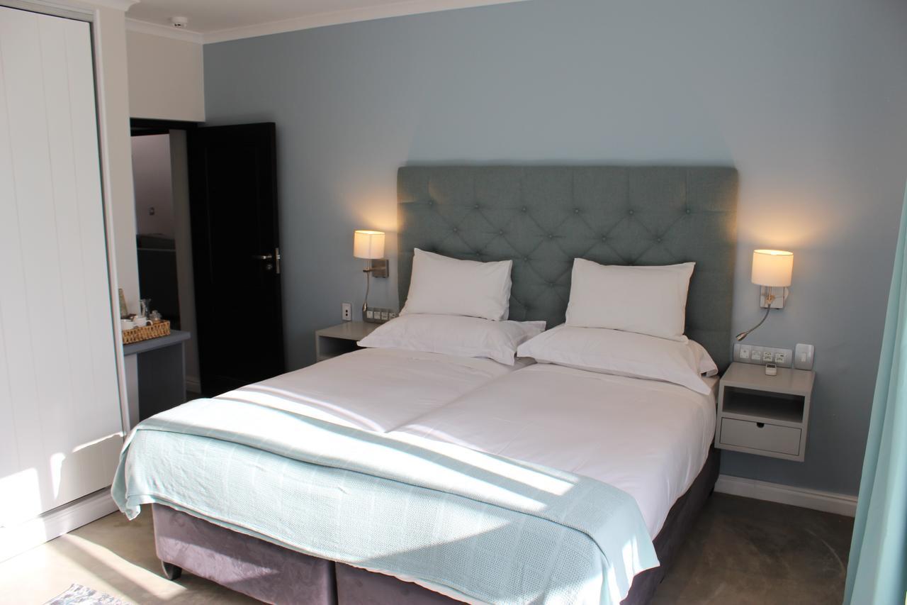 Whale Rock Luxury Lodge Hermanus Exterior photo