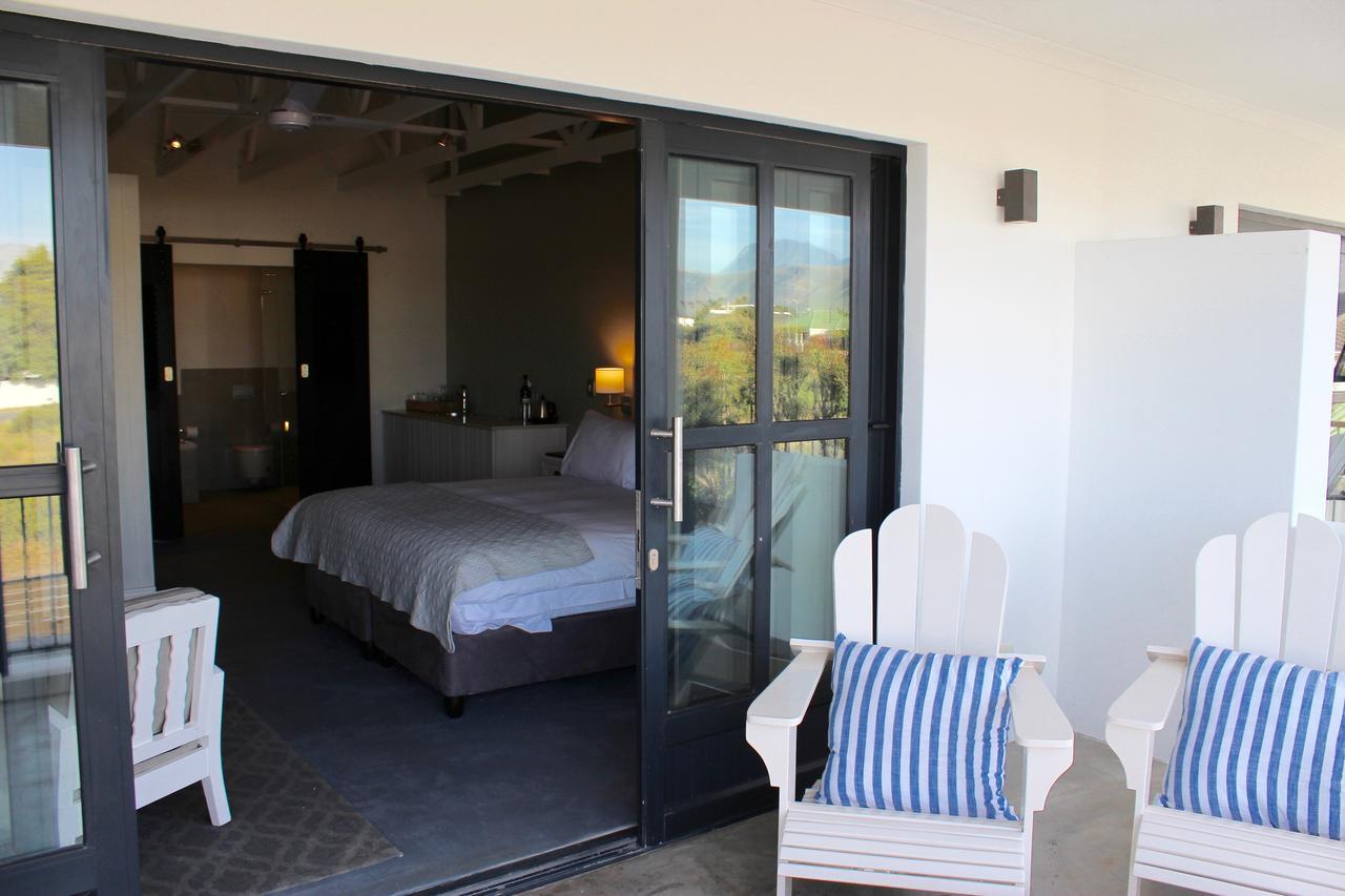Whale Rock Luxury Lodge Hermanus Exterior photo
