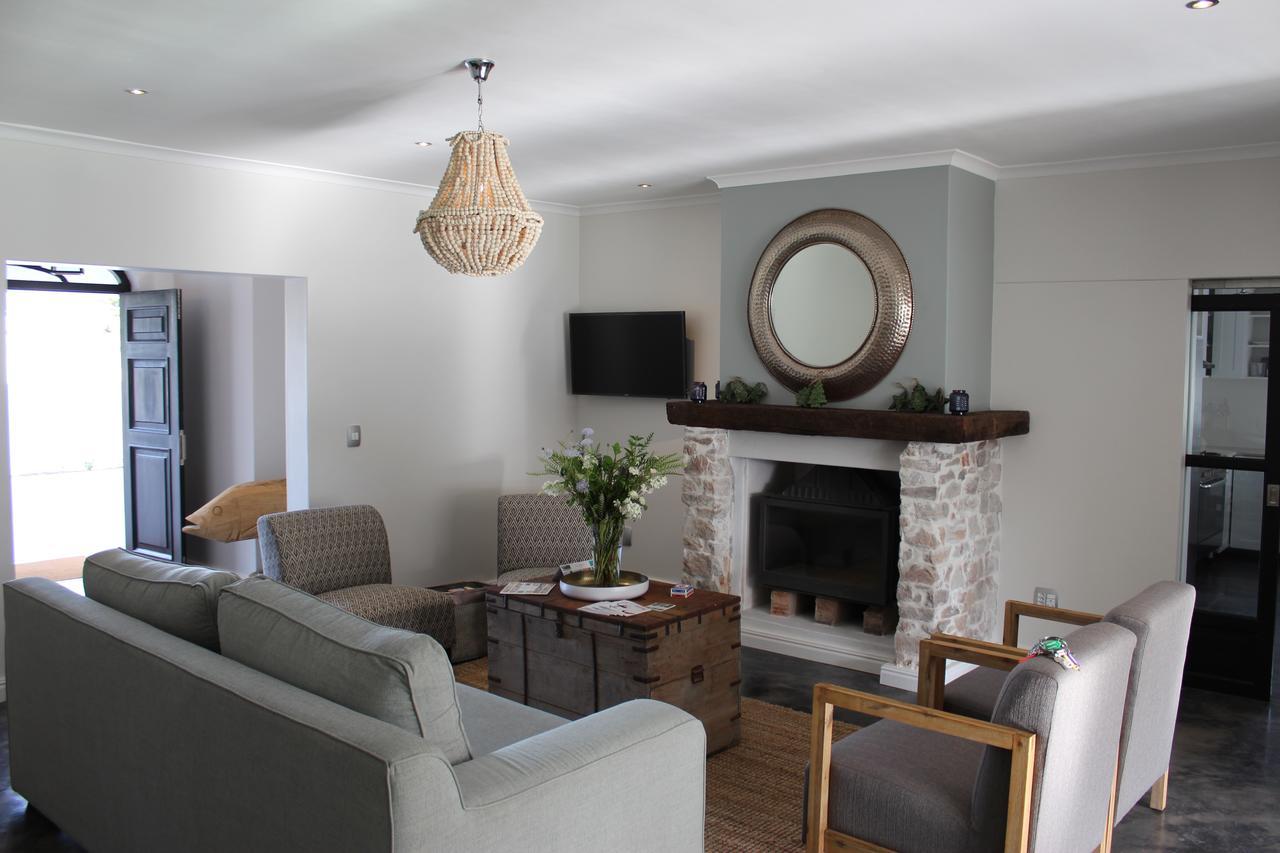 Whale Rock Luxury Lodge Hermanus Exterior photo