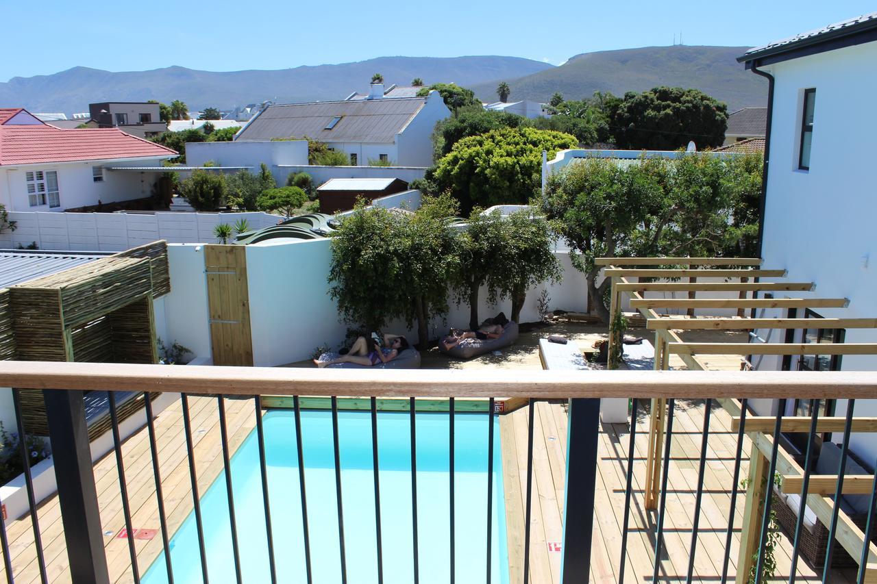 Whale Rock Luxury Lodge Hermanus Exterior photo