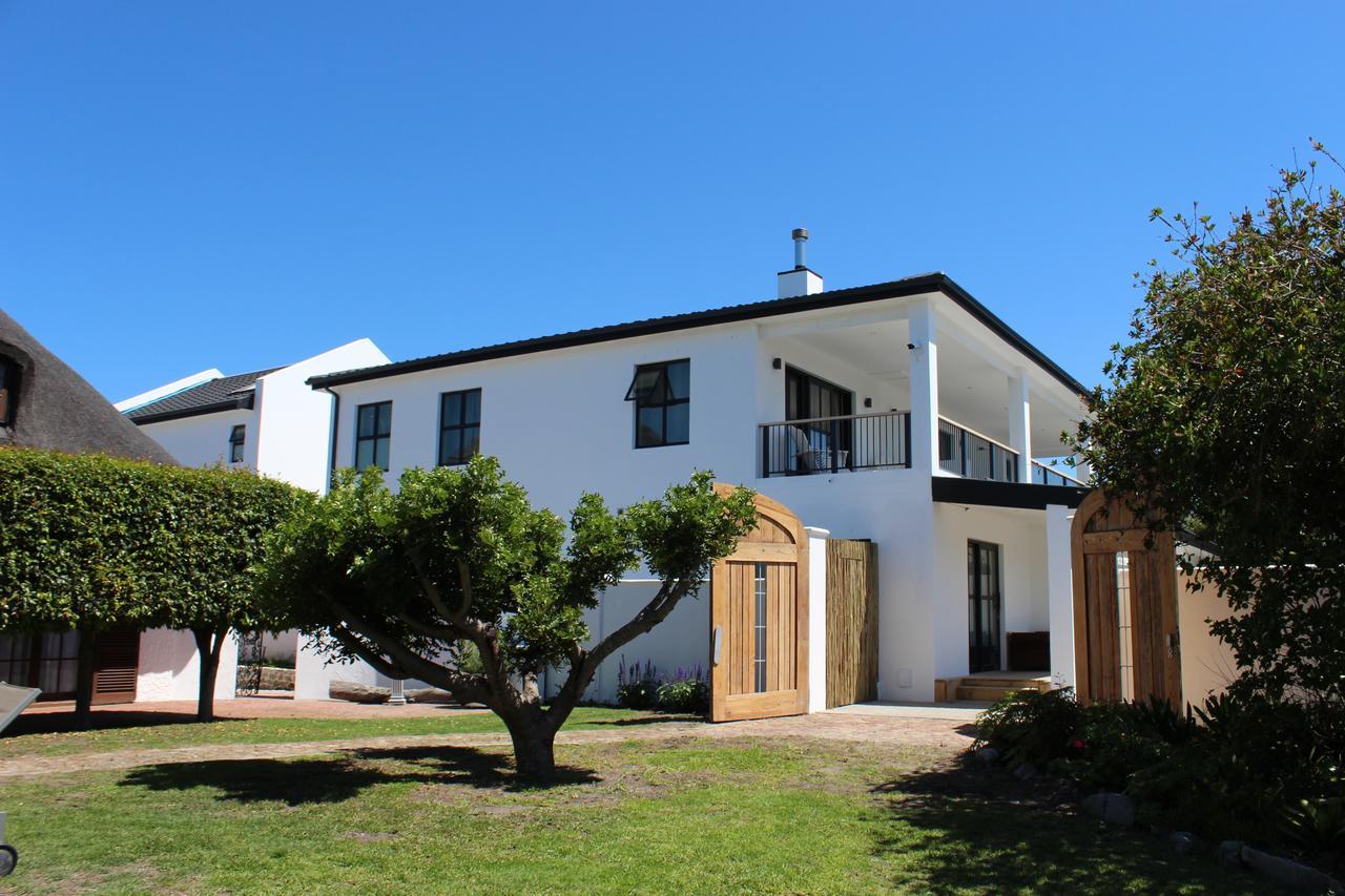 Whale Rock Luxury Lodge Hermanus Exterior photo